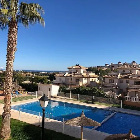 Casa Andres. Two Bed Penthouse Pool & Terrace Alicante