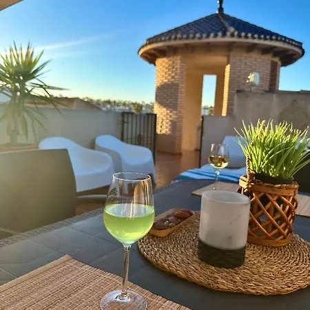 Casa Andres. Two Bed Penthouse Pool & Terrace * Alicante